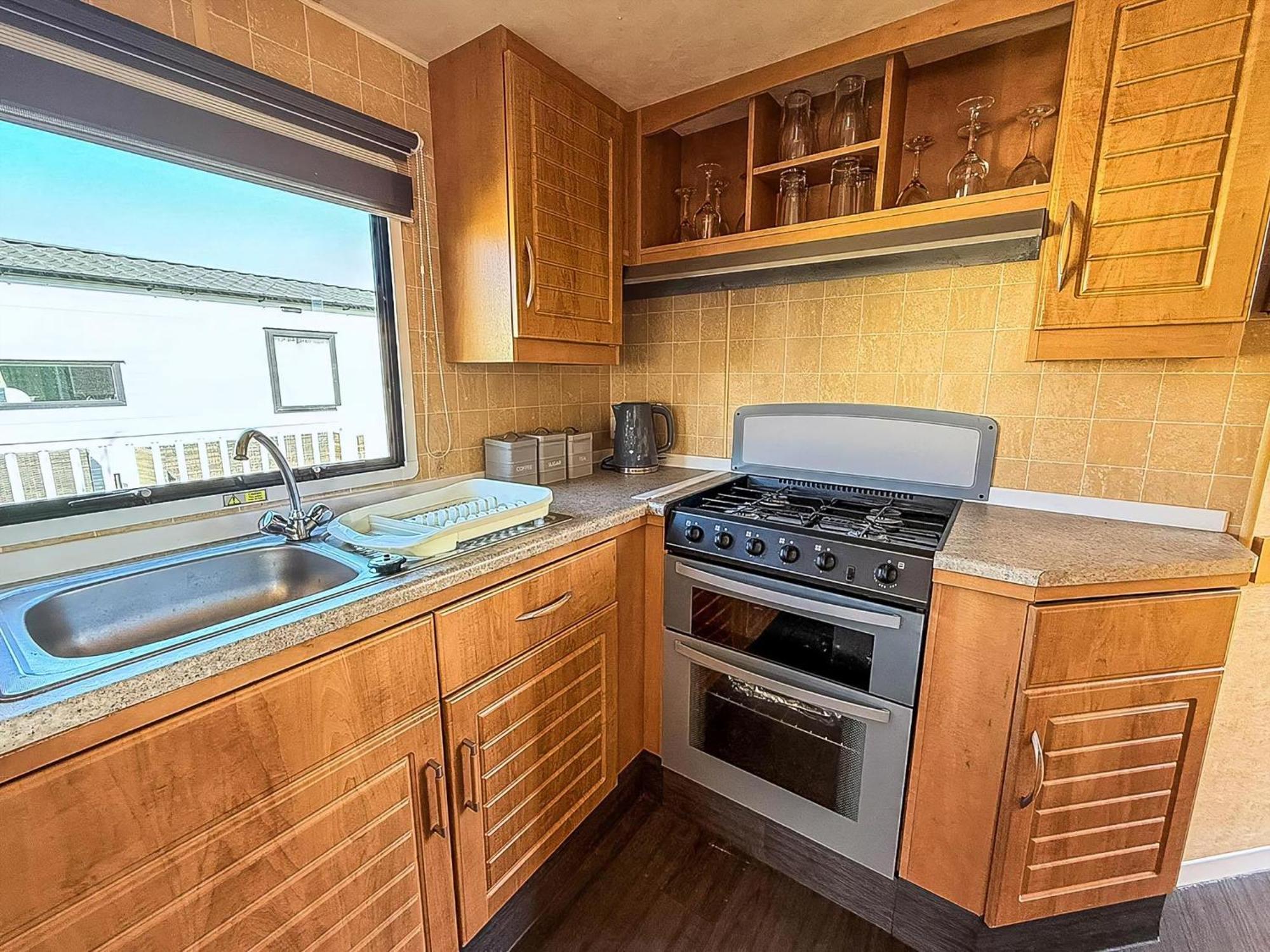 8 Berth Caravan With Free Wifi At Heacham Holiday Park In Norfolk Ref 21008E Exterior foto